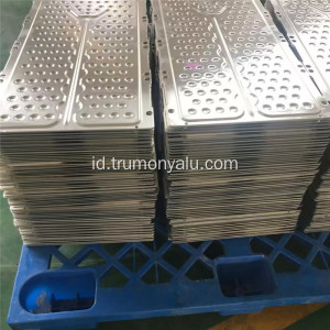 paket baterai kendaraan listrik plat pendingin air aluminium